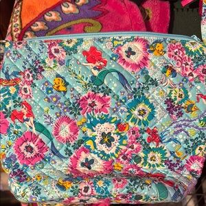 Vera Bradley Ariel Bucket bag